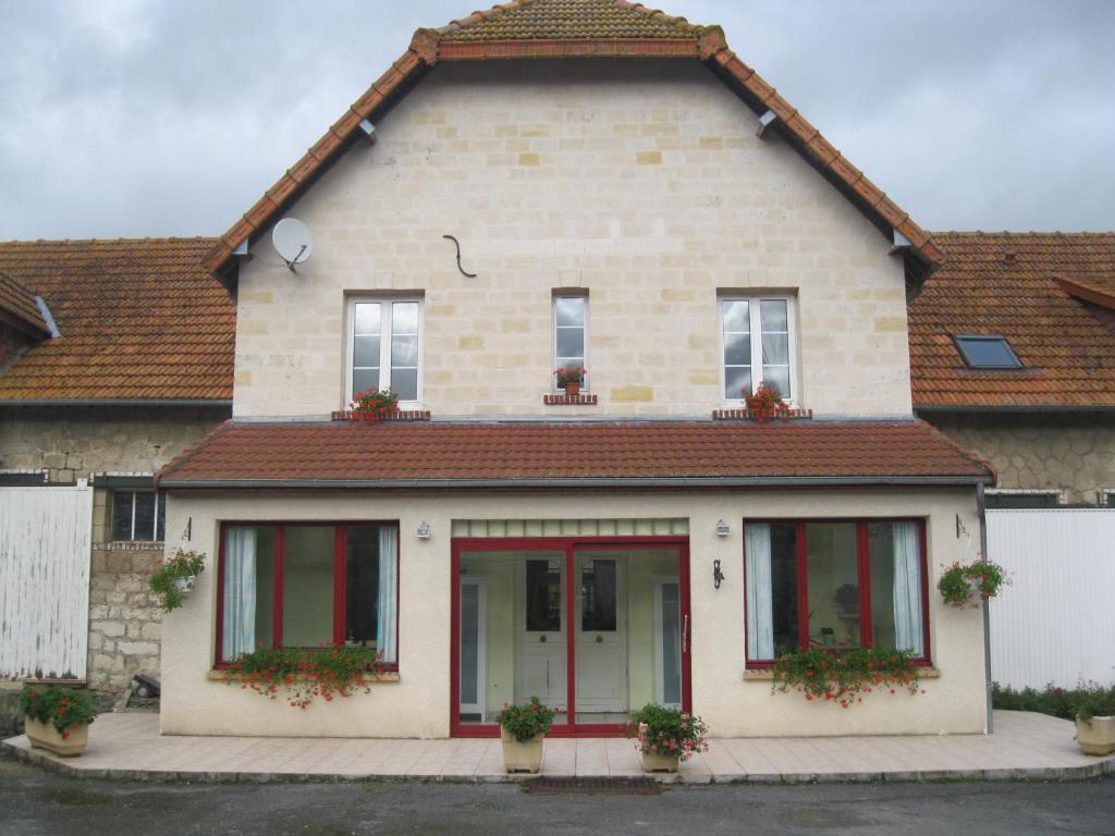 Villa Au Jardin Fleuri Vauxaillon Esterno foto
